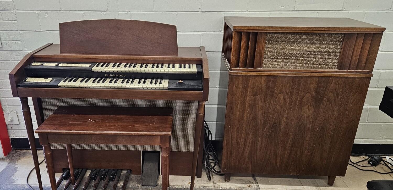 Hammond Organ with Leslie Speaker **FREE DELIVERY