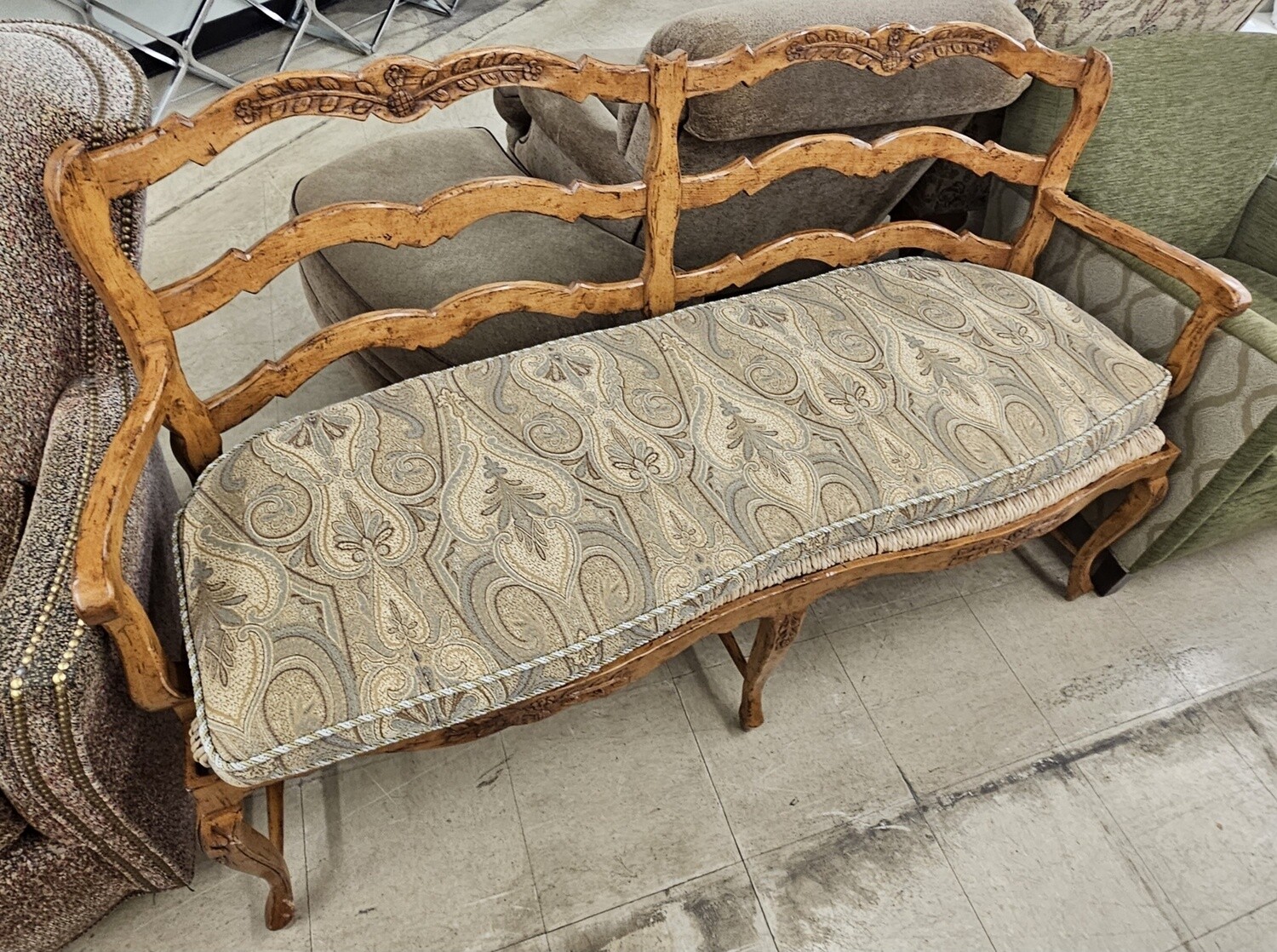 Country French Floral Carved Bench