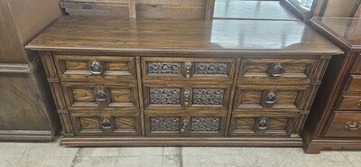 Beautiful Lowboy Dresser by Thomasville **DELIVERY AVAILABLE