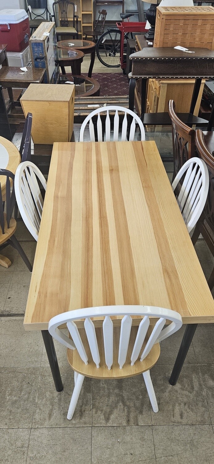 Butcher Block Table with 4 Chairs *DELIVERY AVAILABLE