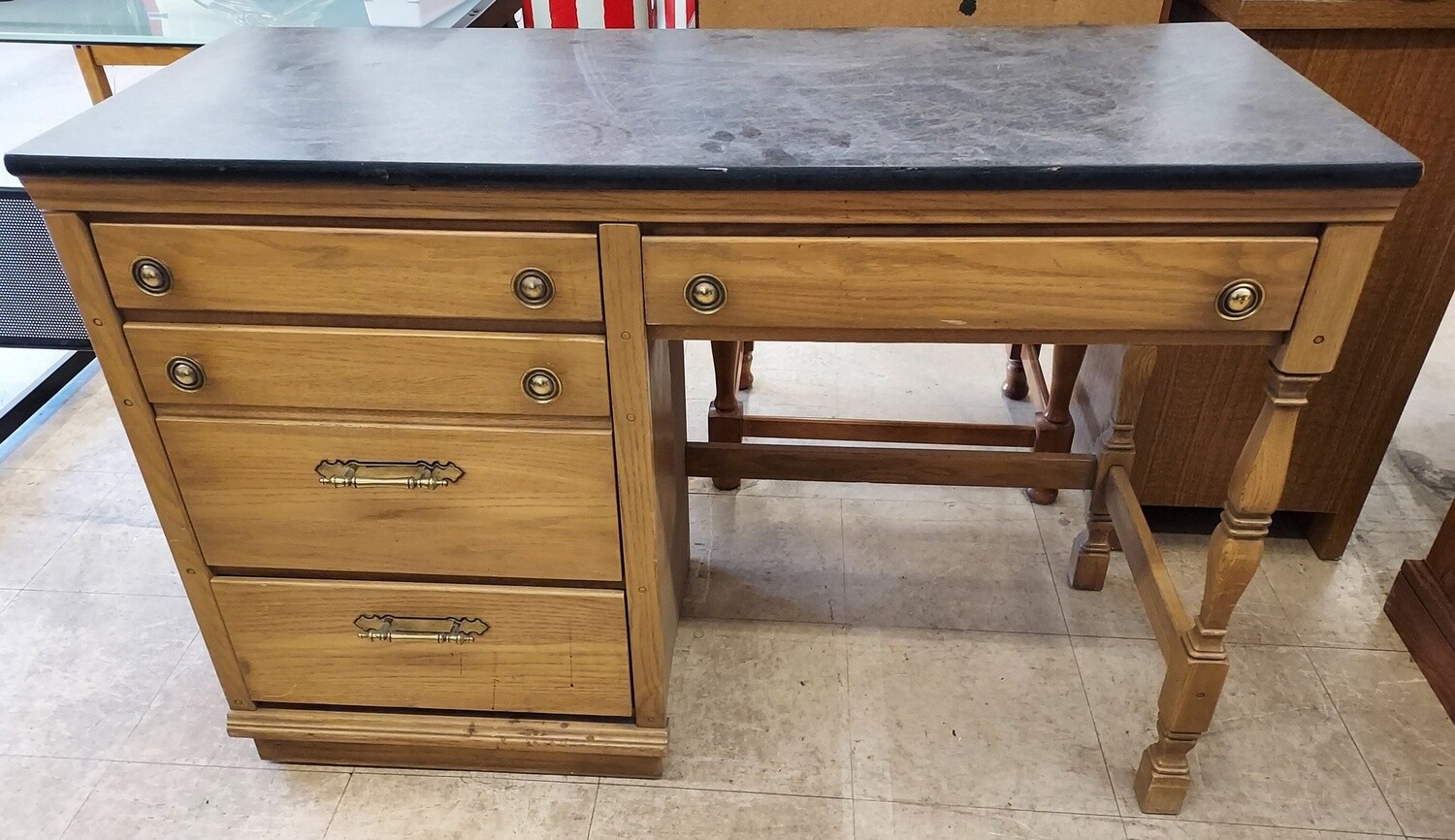 Kenlea Crafts Small Desk