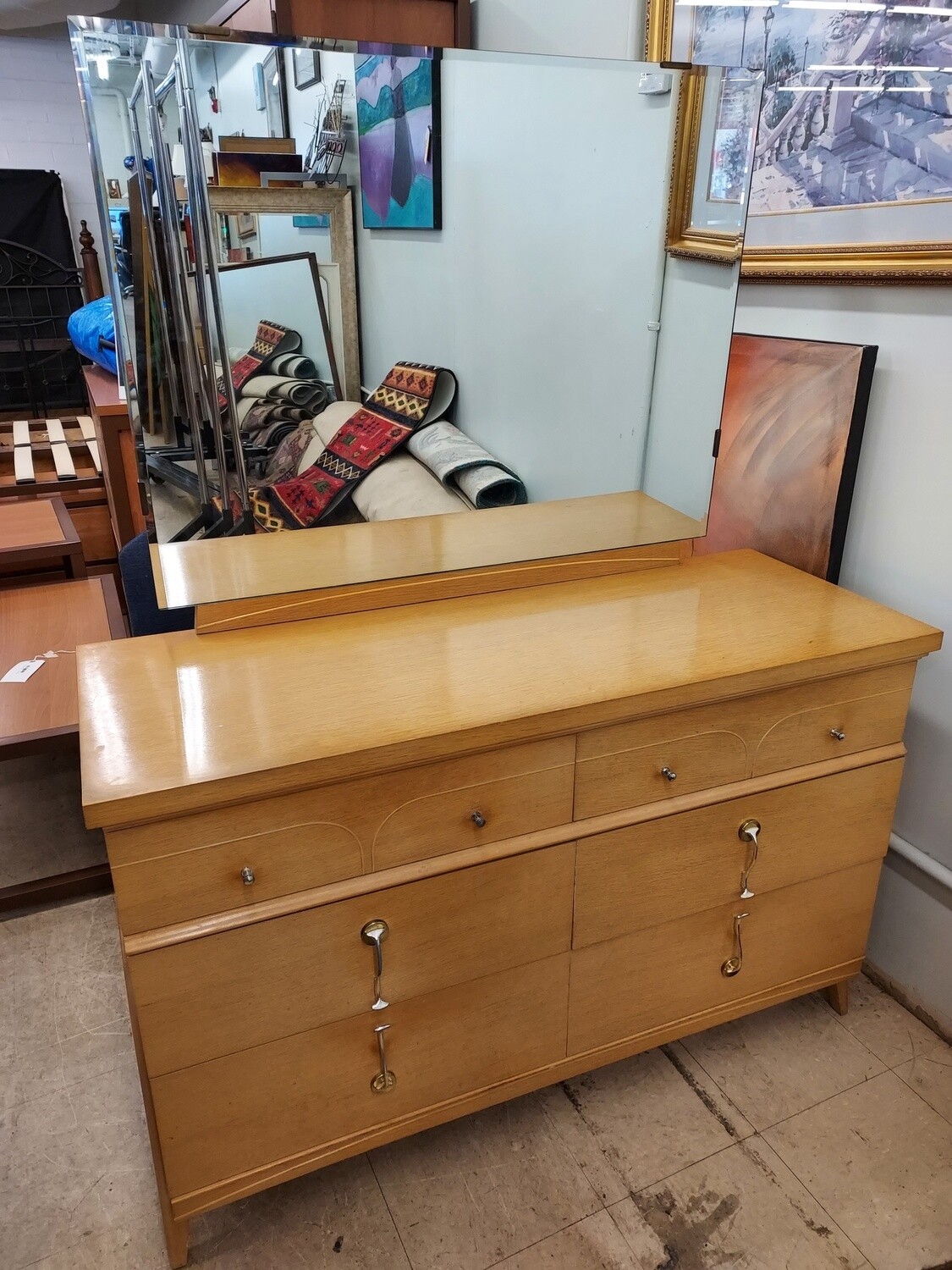 Blonde 50&#39;s Dresser w/ Mirror