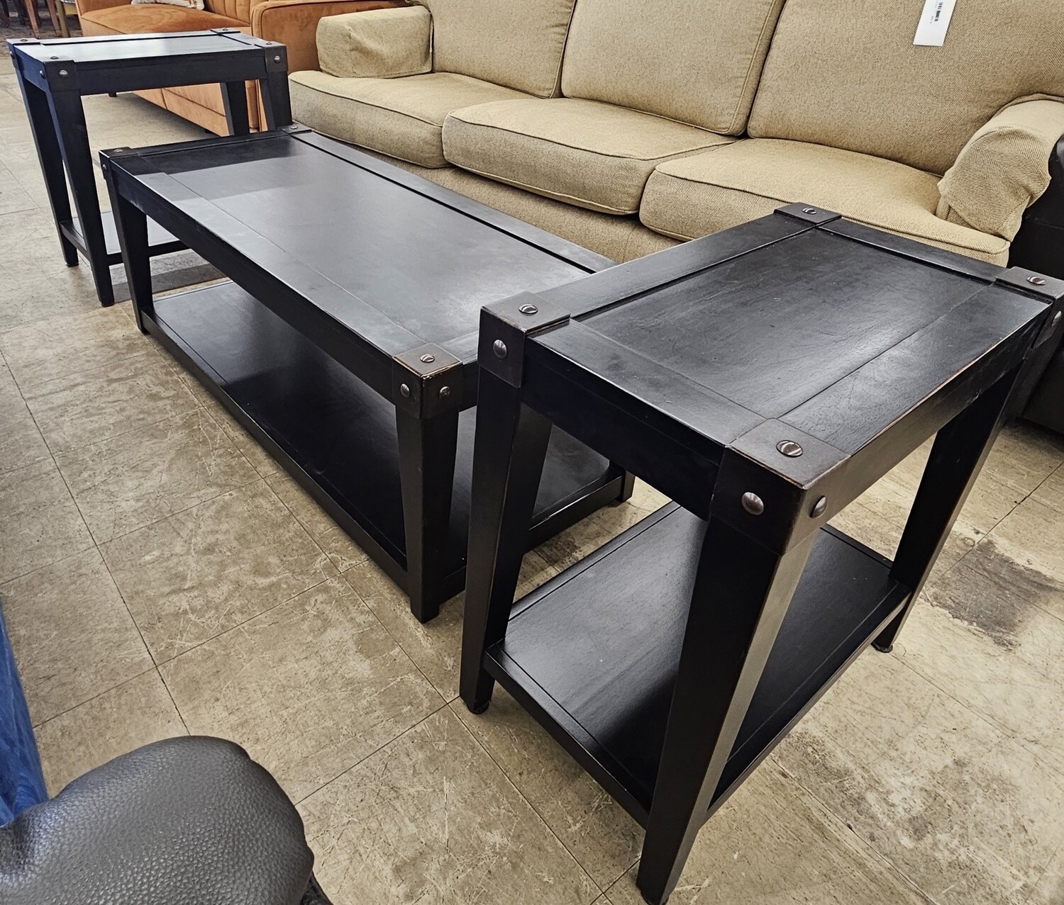 Mahogany Solids &amp; Vaneer Coffee Table Set