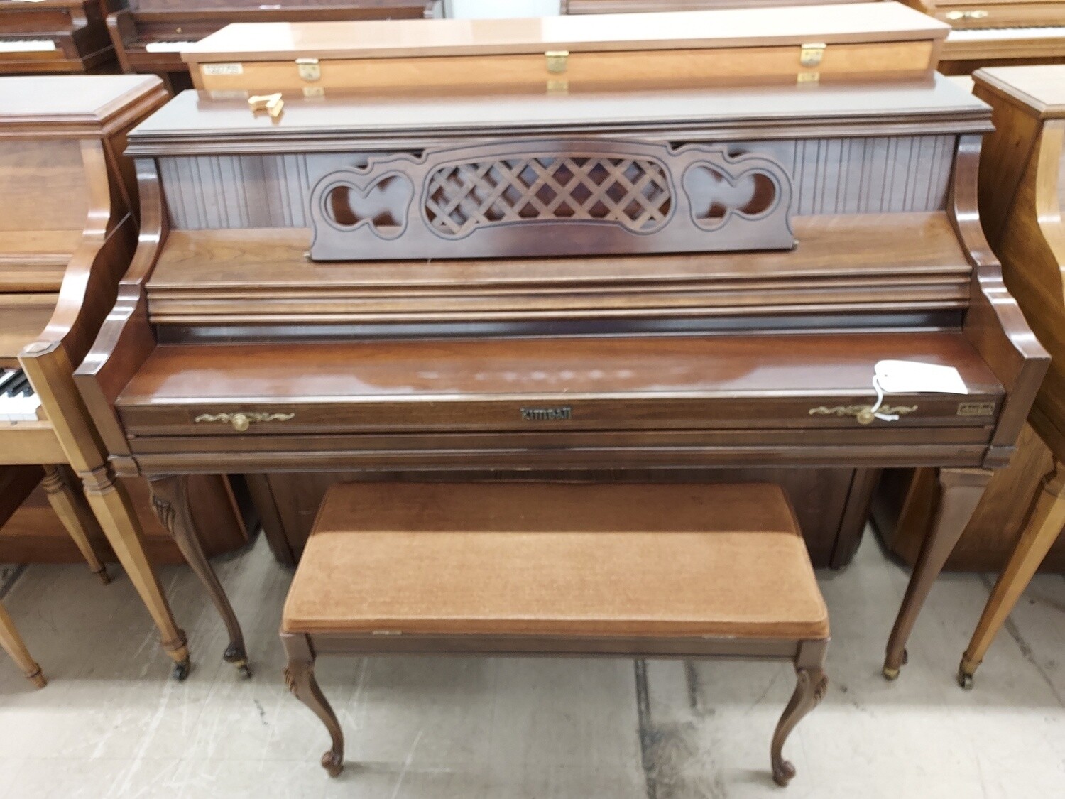 Kimbal Artist Console Piano