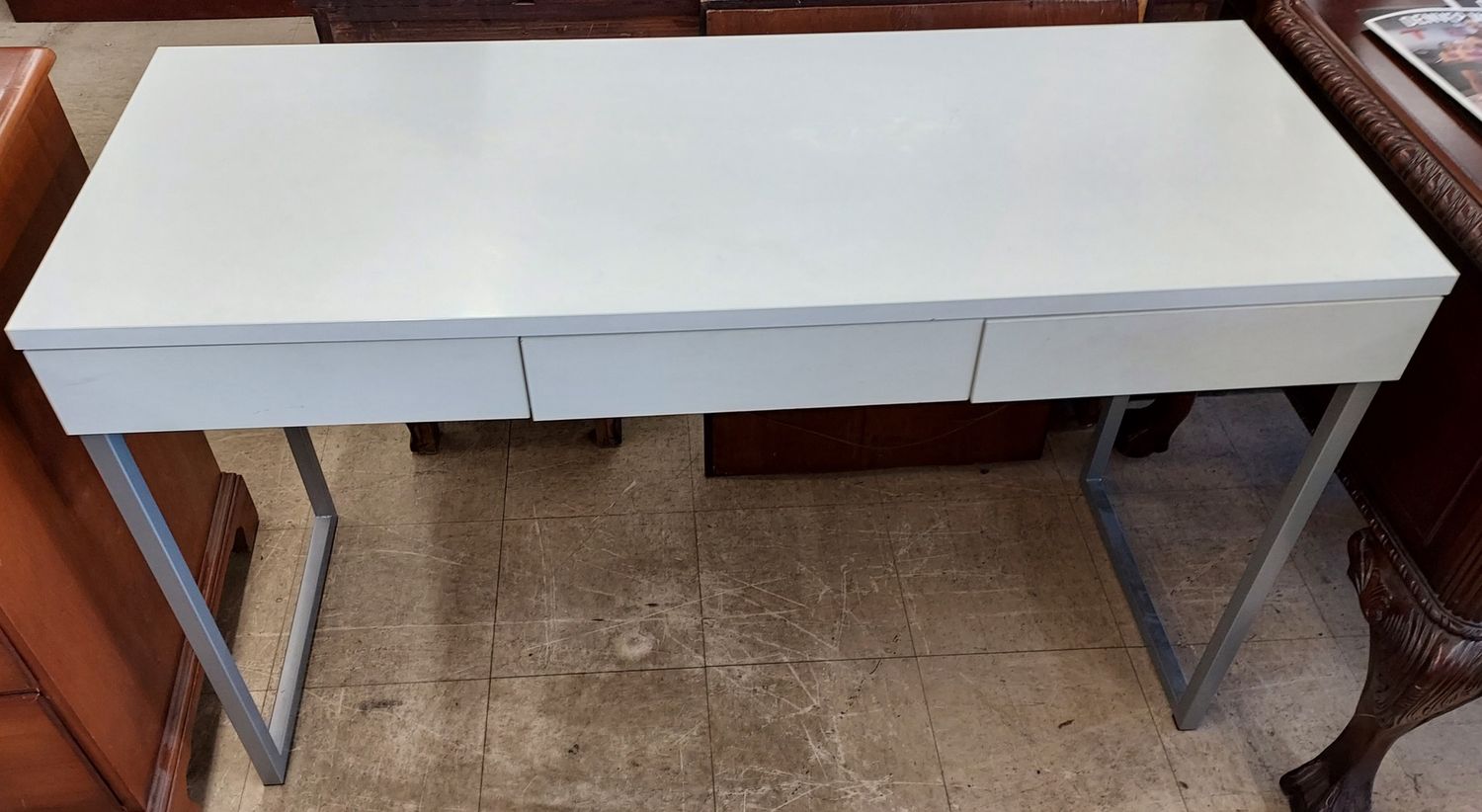 Little White Desk w/ 3 Drawers