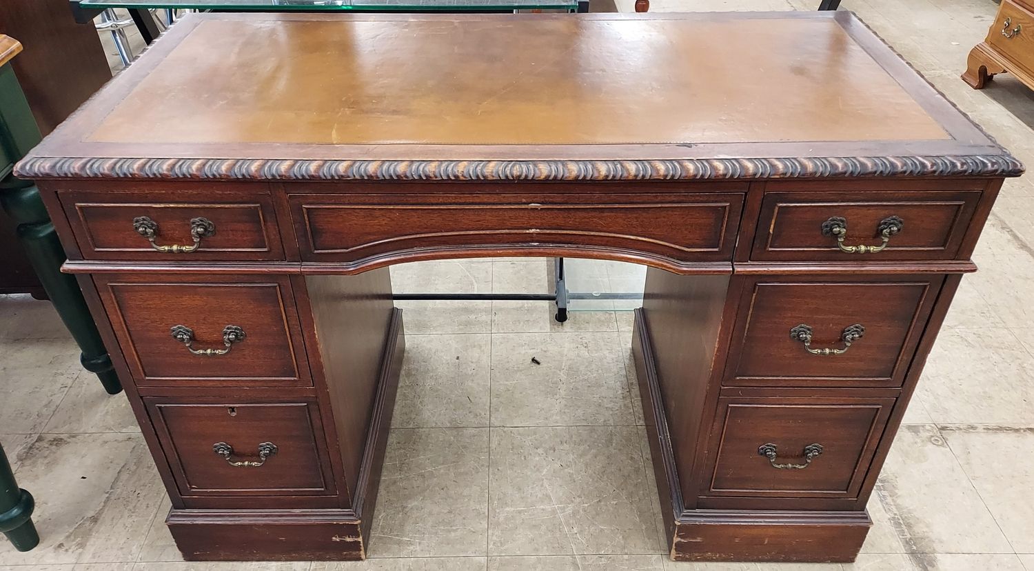 Mahogany Colonial Manufacturing Company Desk