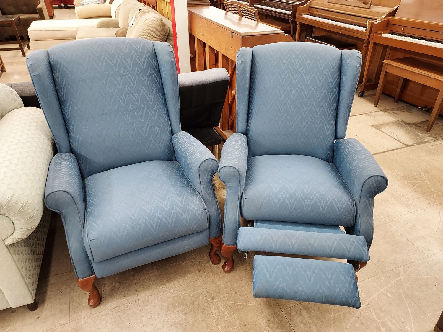Blue Recliner Set