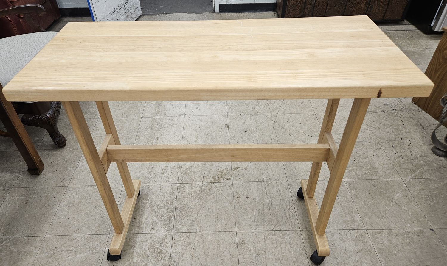 Wooden Work Bench