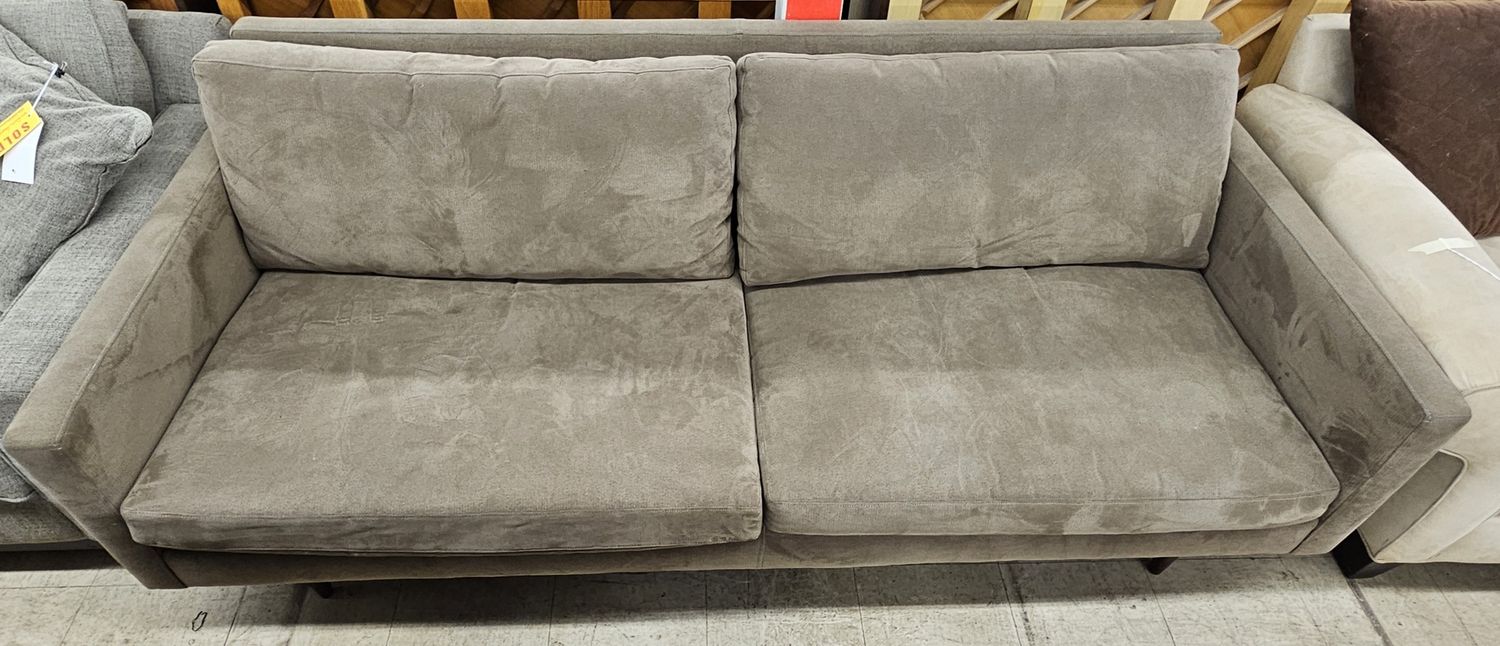 Room&amp;Board Stylish Couch