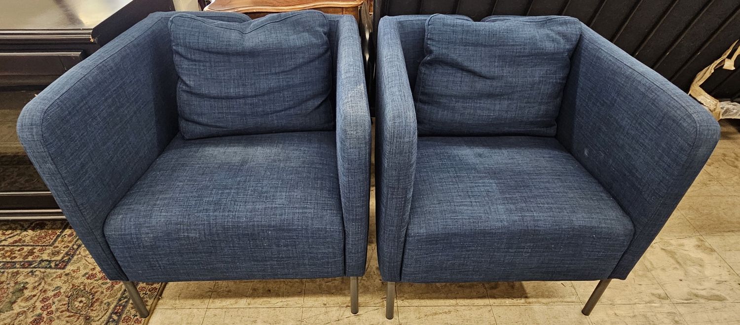 Set of 2 IKEA EKERO Chairs