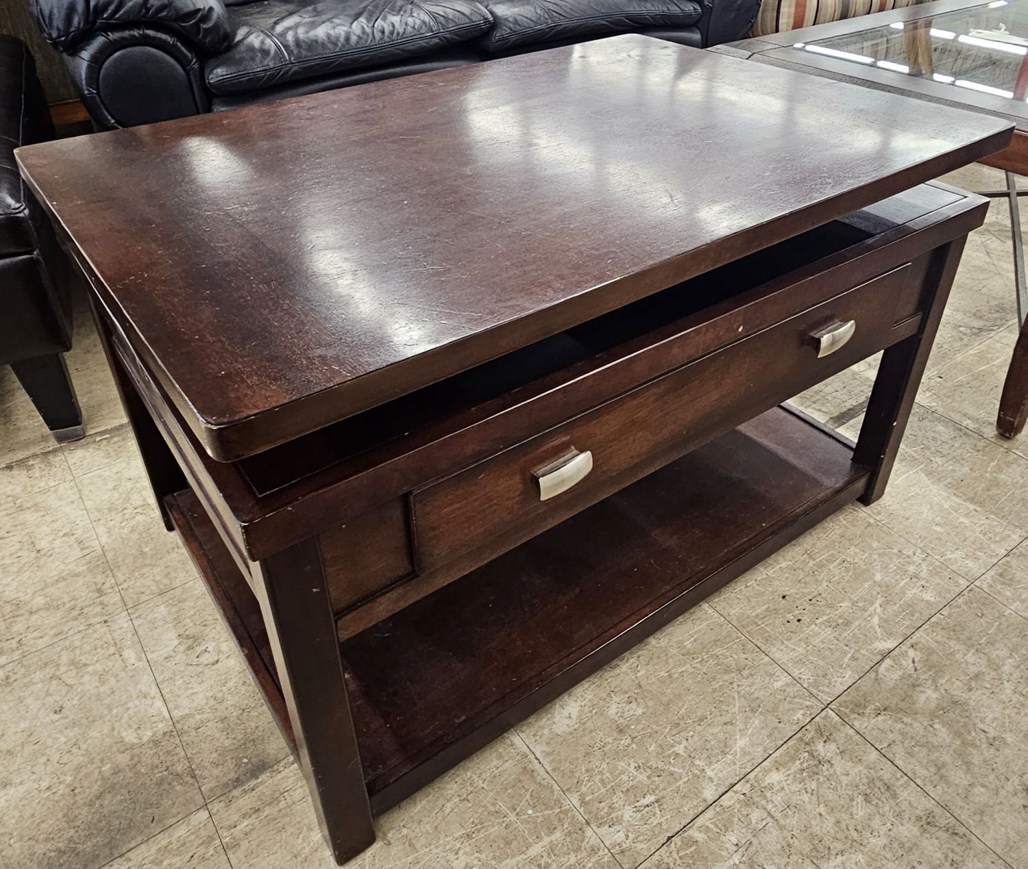 versatile lift-top coffee table