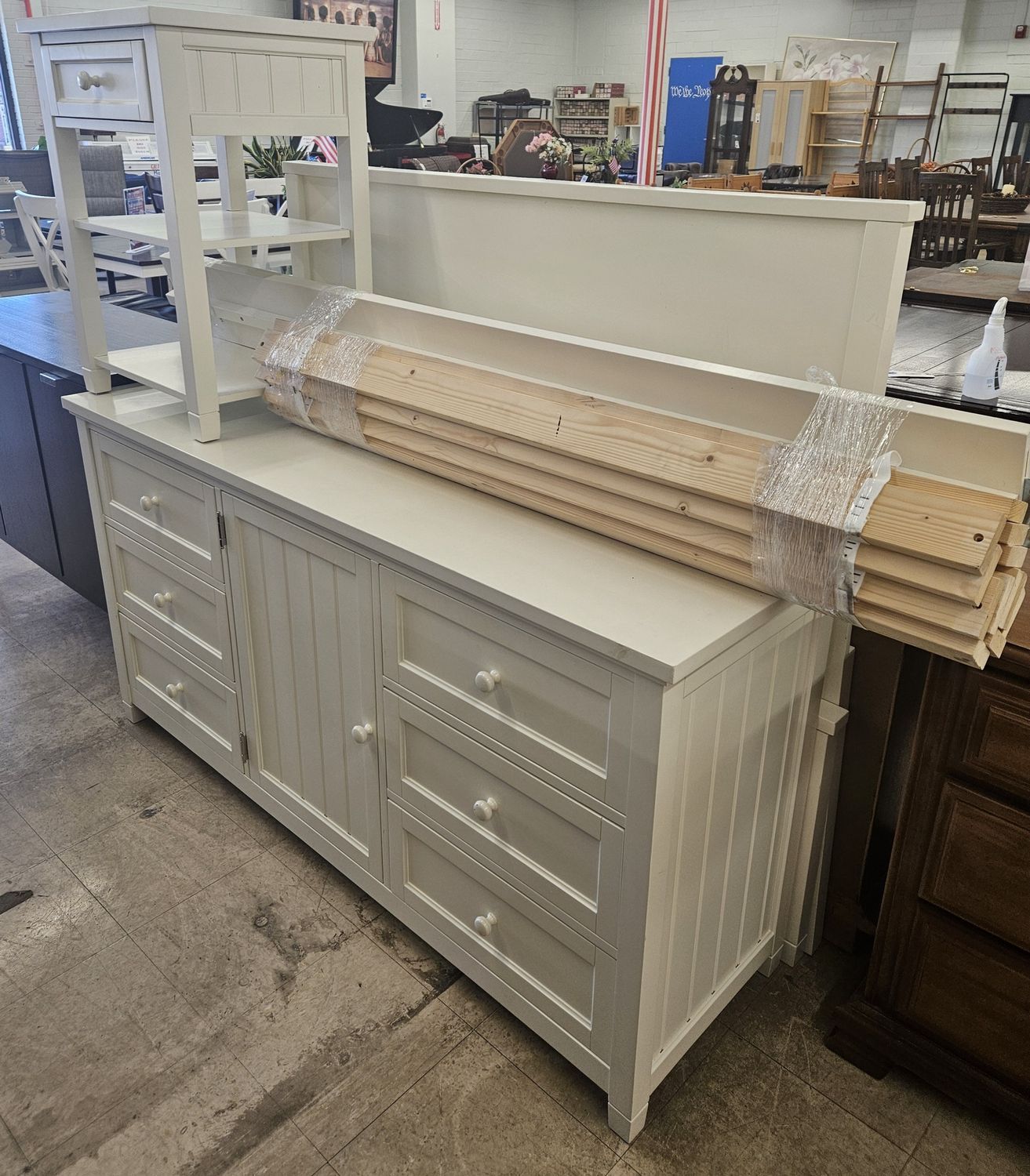 Pottery Barn Beadboard bedroom set - Full-size bedframe, nightstand &amp; dresser