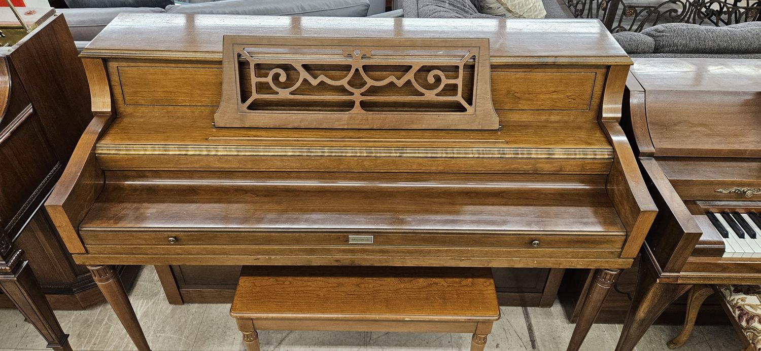 Wonderful Wurlitzer Console Piano **FREE DELIVERY