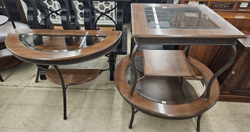 Stylish and elegant table set - coffee, hall &amp; end table