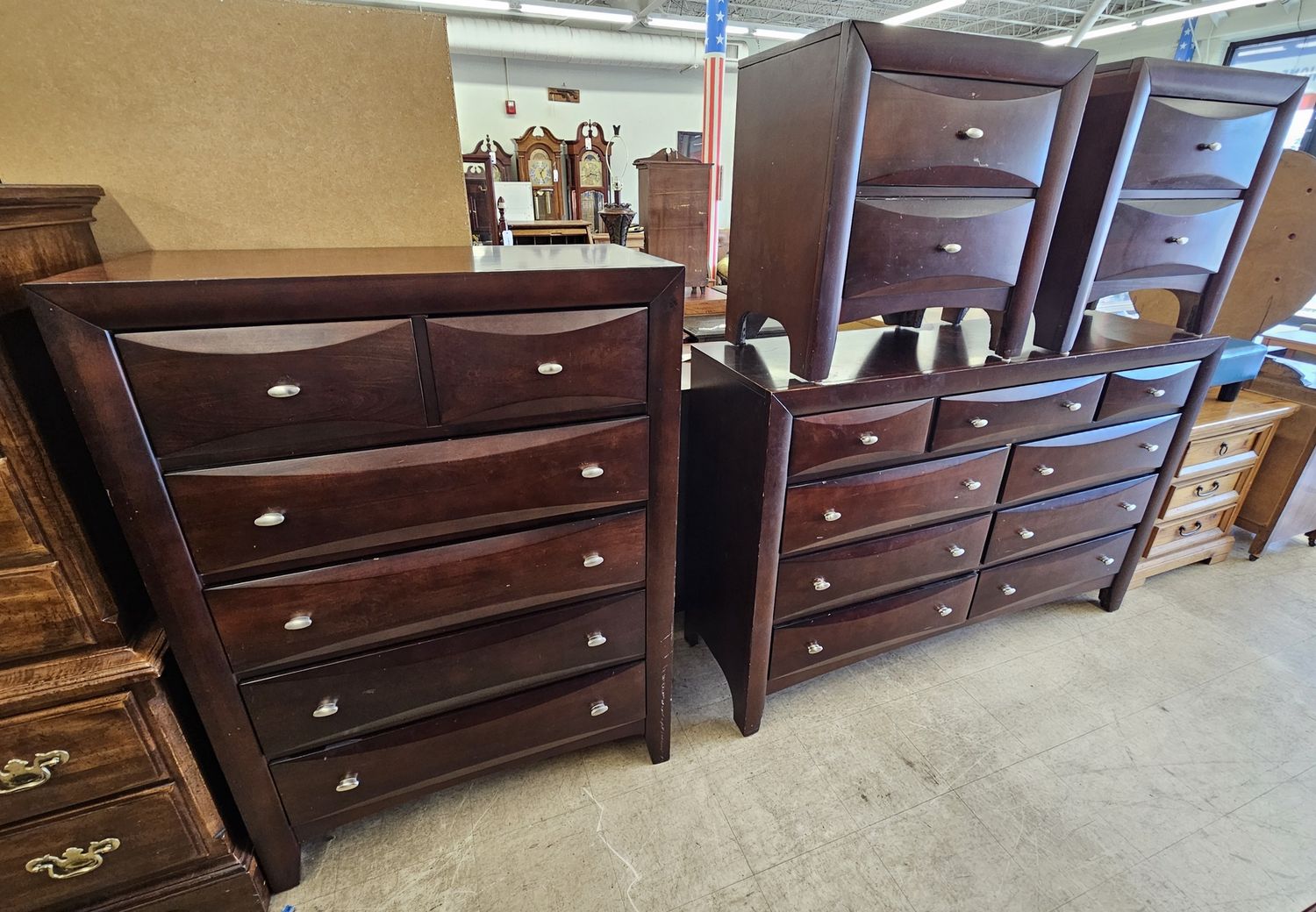 Elegant Cherry Dresser Set