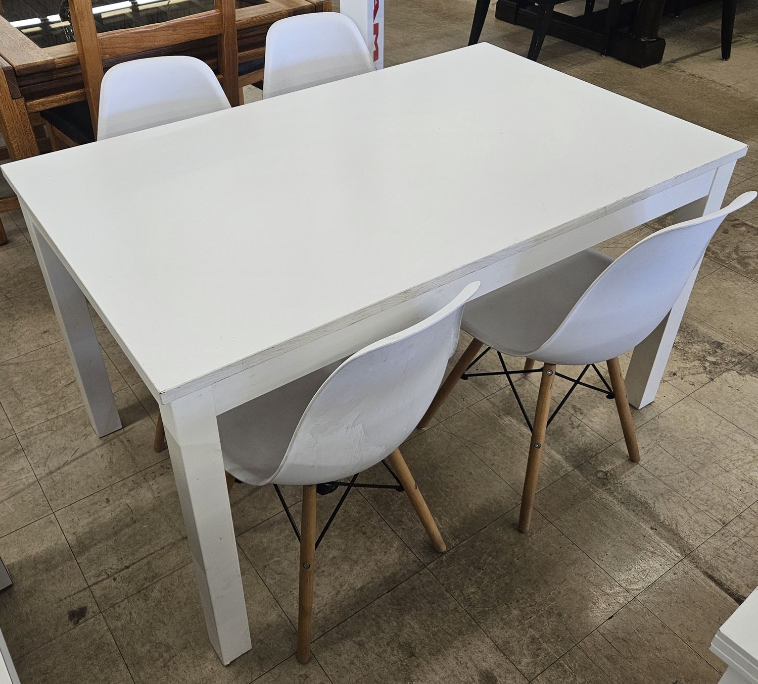 White rectangular Dining Table &amp; 4 Chairs