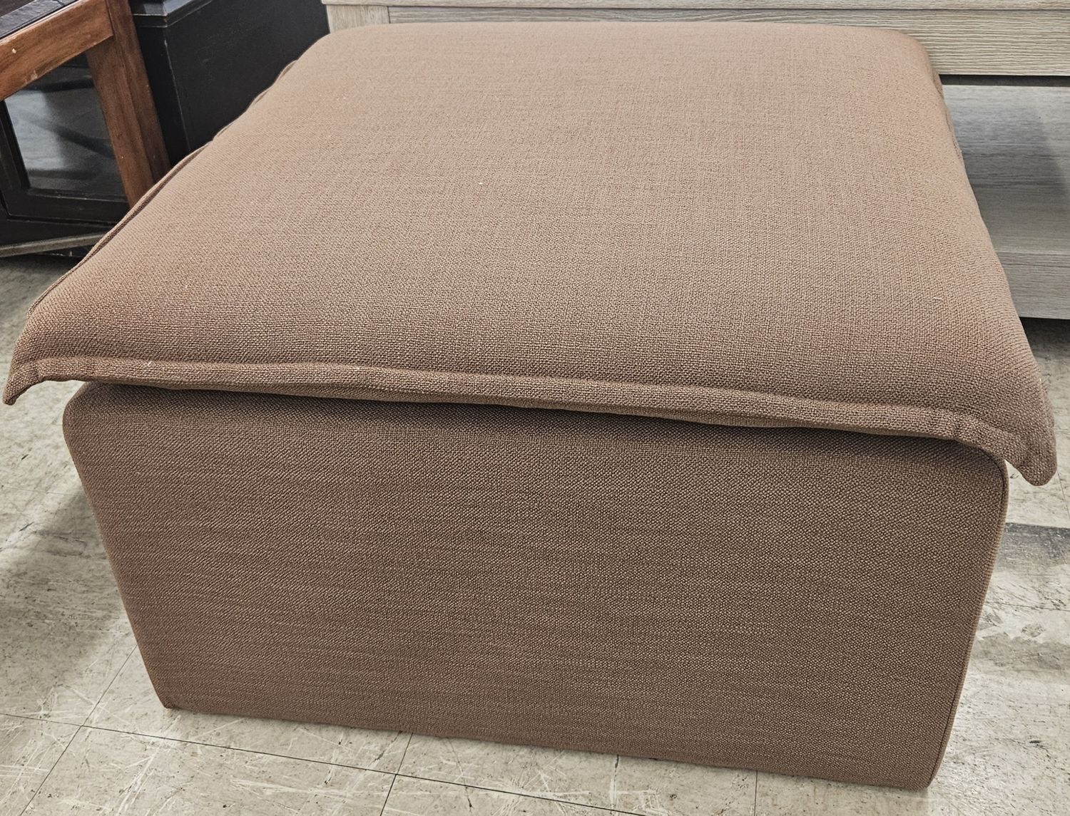Maven Lane - Organic Claude Square Ottoman ** BRAND NEW **