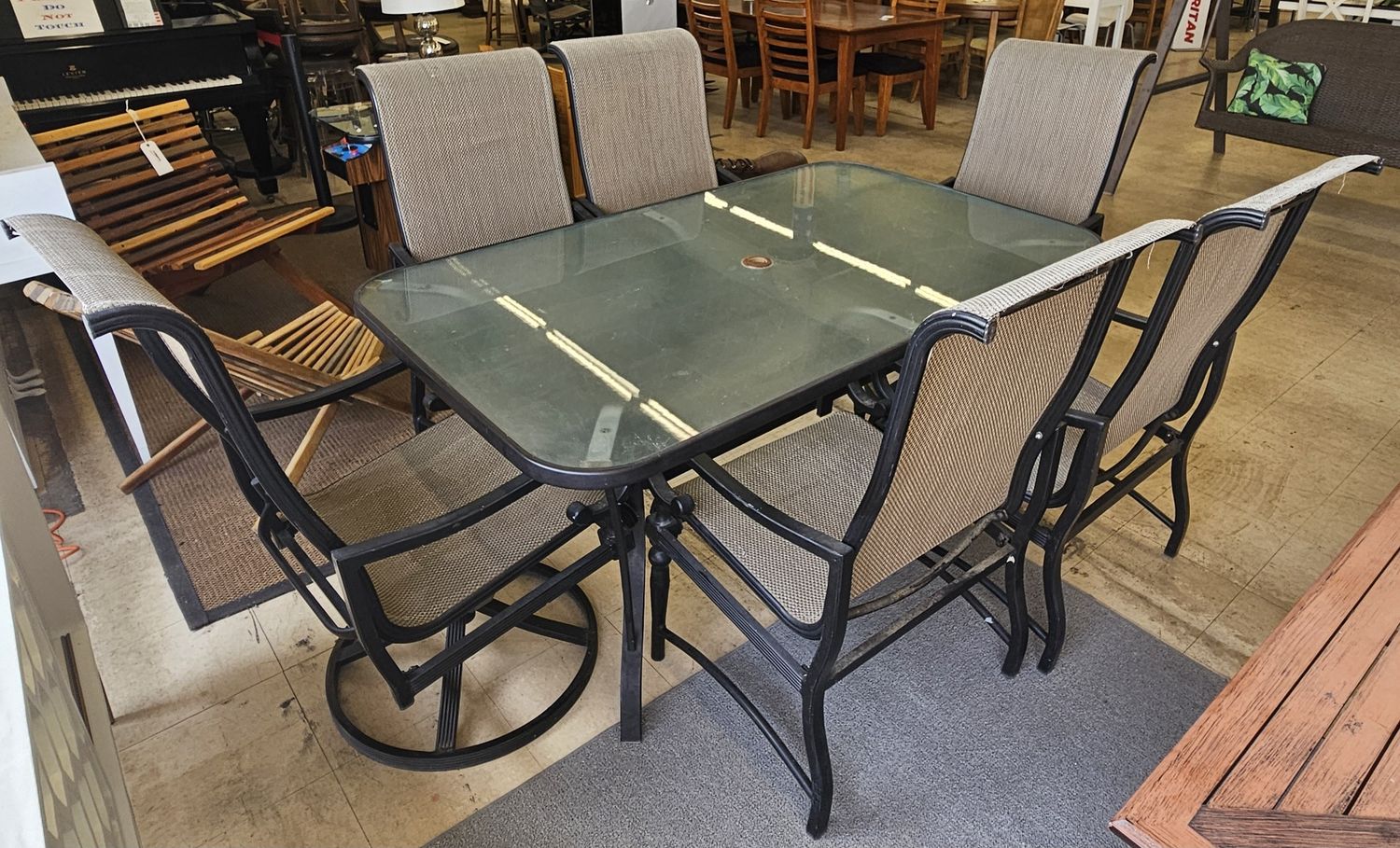 7-Piece Patio Dining Set - Table &amp; 6 Chairs