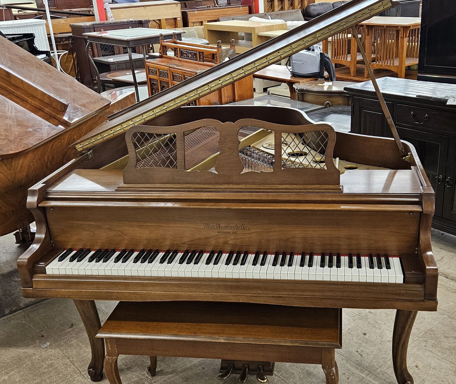 BEAUTIFUL W.M. Knabe Baby Grand Piano *FREE DELIVERY