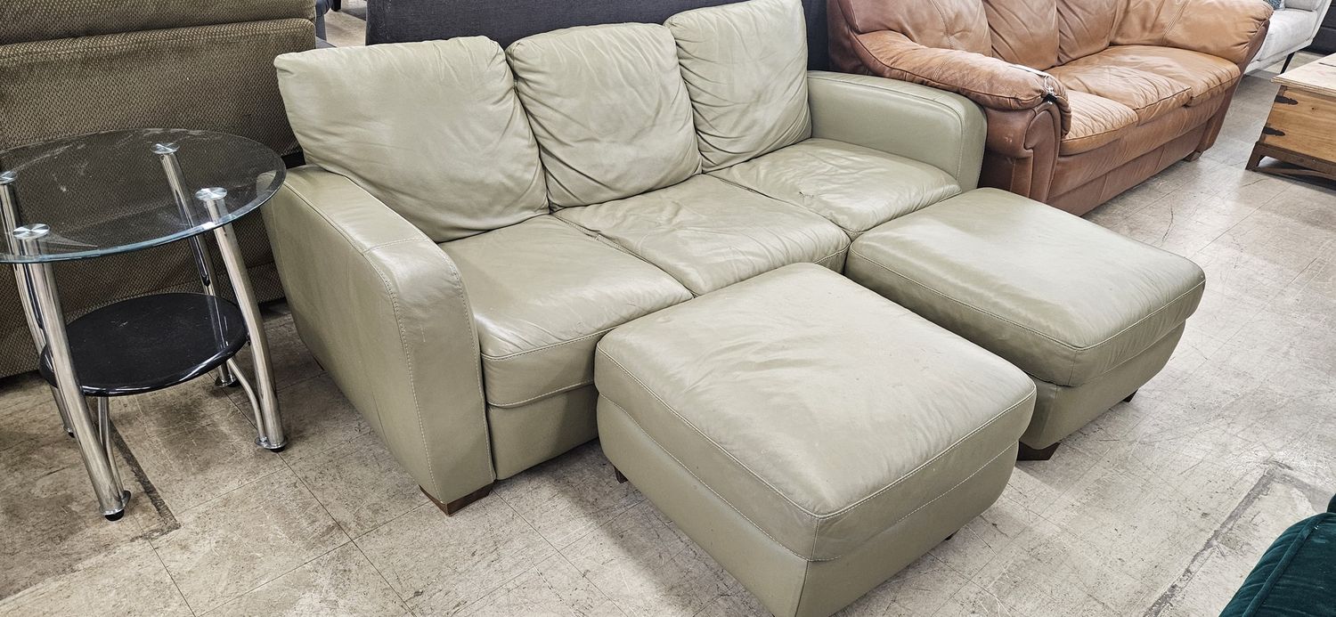 Natuzzi Leather Couch with 2 Matching Ottomans **DELIVERY AVAILABLE