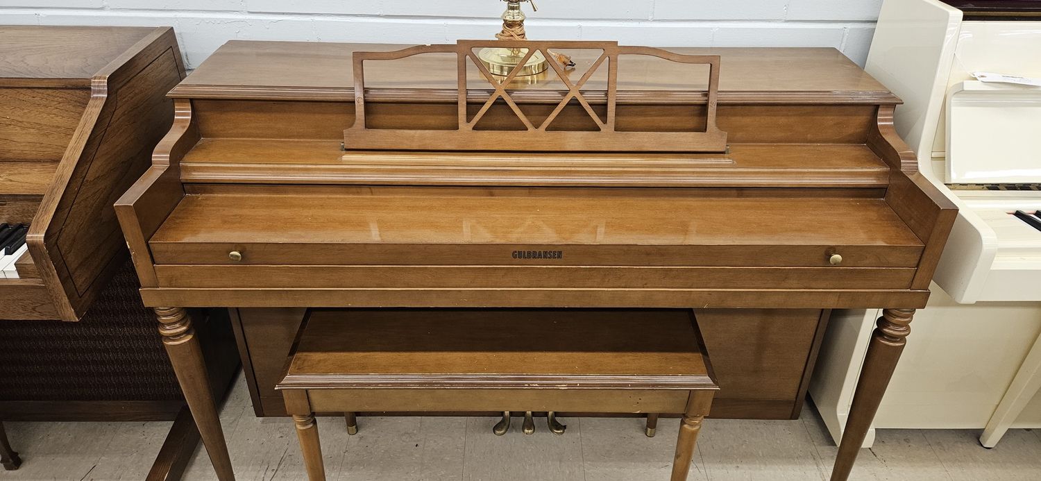 Great Gulbransen Spinet Piano **FREE DELIVERY