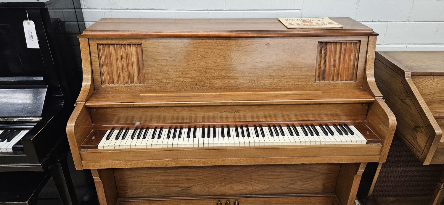 Unique Story &amp; Clark Console Piano ** FREE DELIVERY