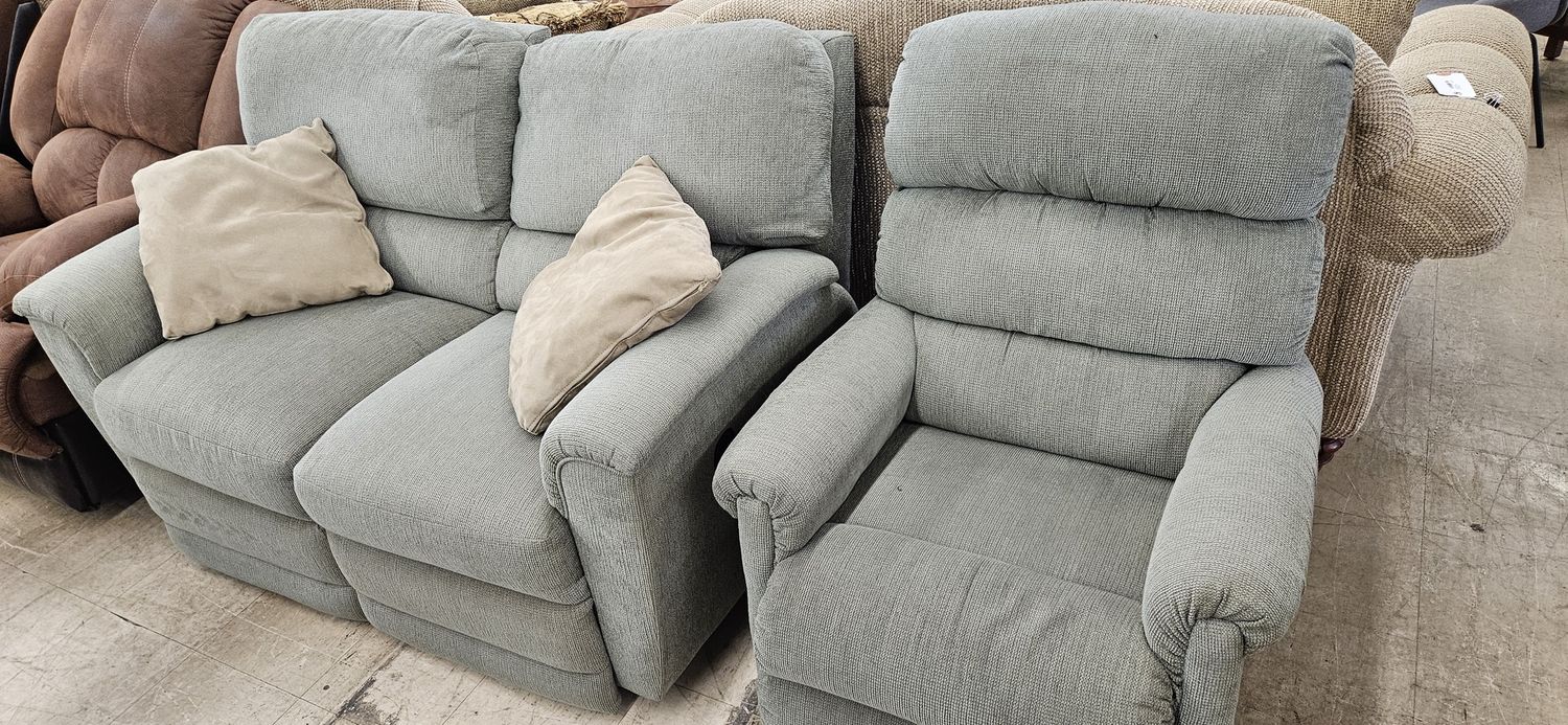 Reclining Loveseat and Chair **DELIVERY AVAILABLE