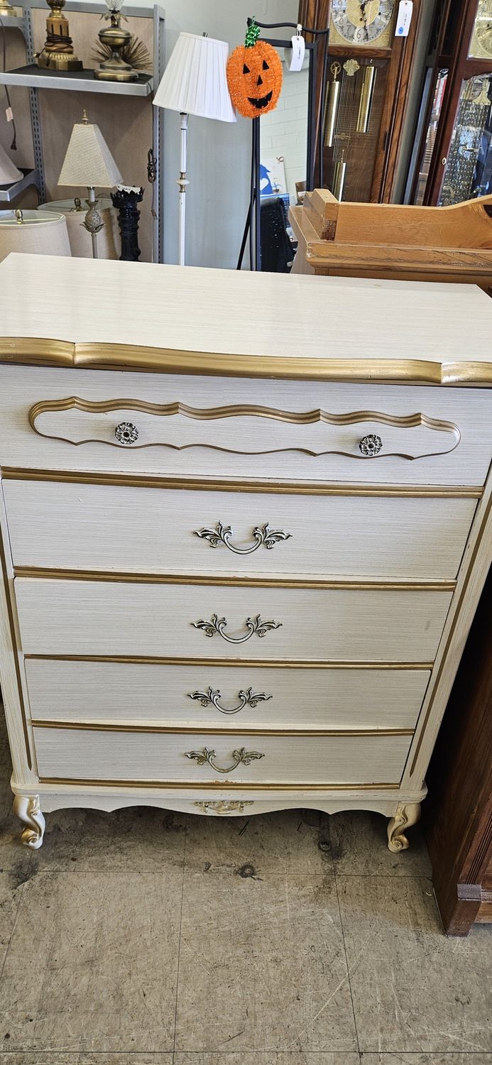French Provincial Highboy Dresser ** DELIVERY AVAILABLE