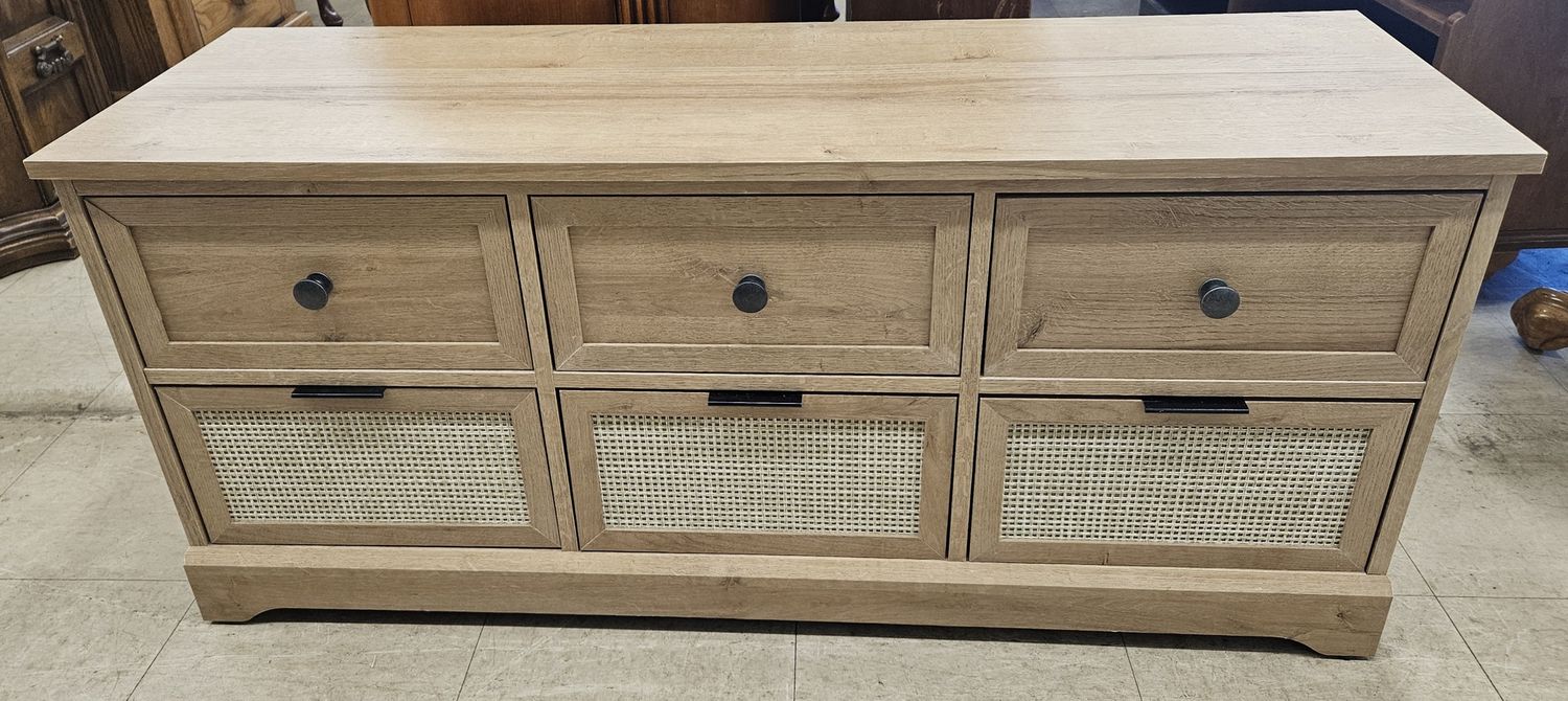 Berryville Drawers Storage Bench