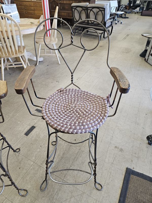Antique Wrought Iron Twisted Metal Ice Cream Parlor Chairs