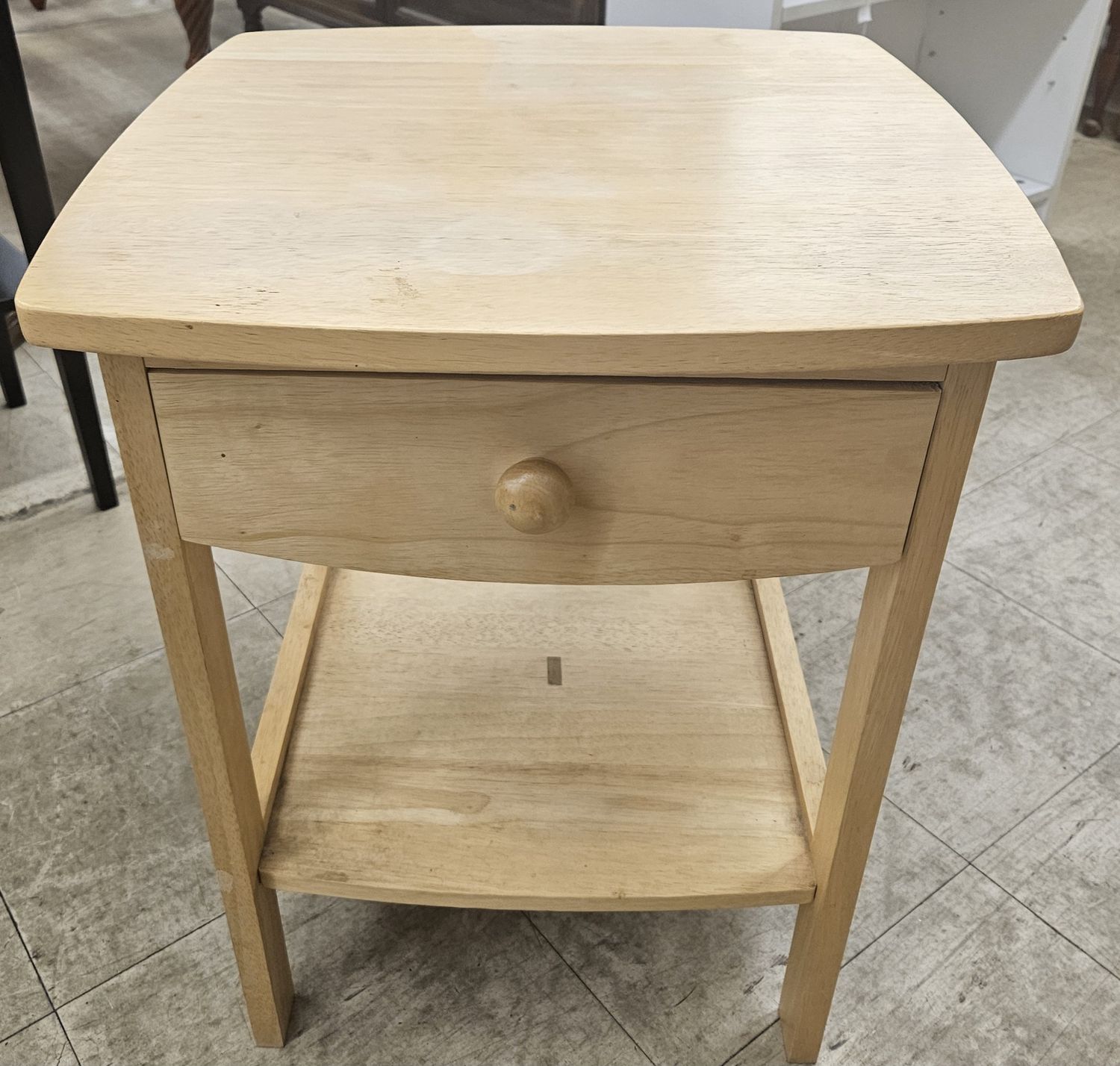 Small blonde end table