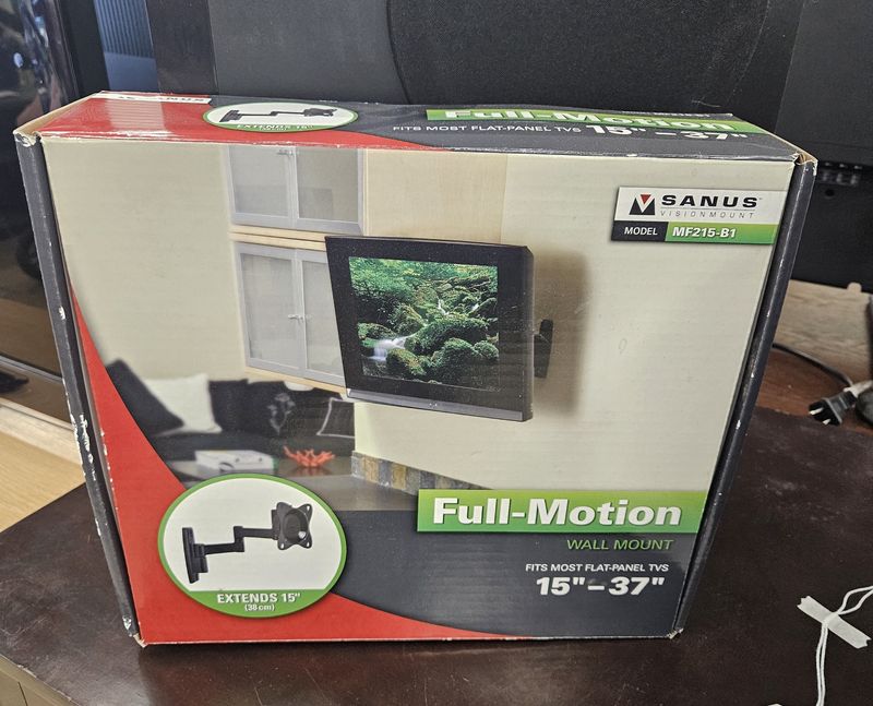 Full Motion Wall Mount for Flat Panel TVs
