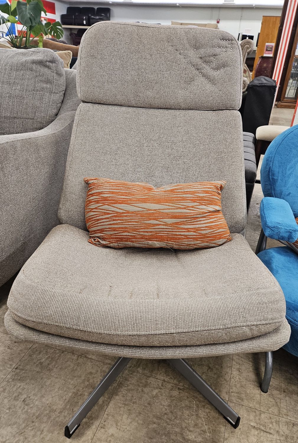 Modern armchair