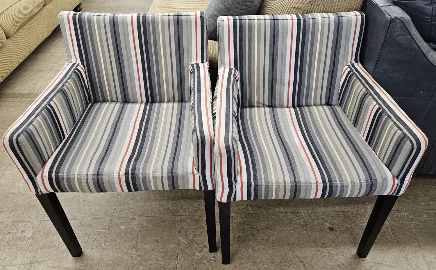 Nils armchair