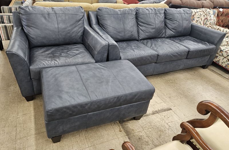 stylish 3-piece living room sofa set