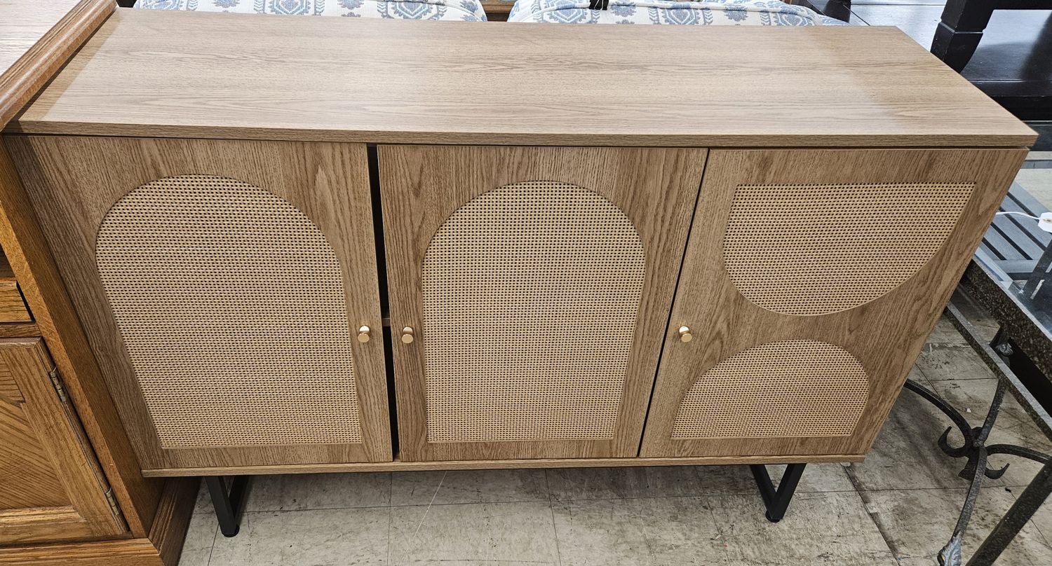 Stylish Sideboard!