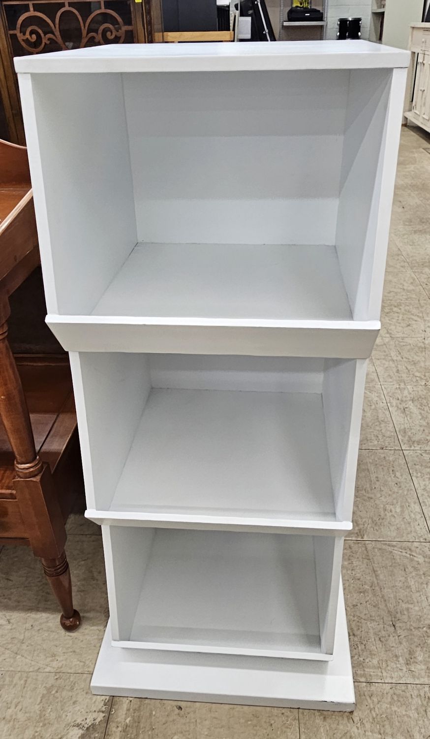 3-tiered cube storage unit