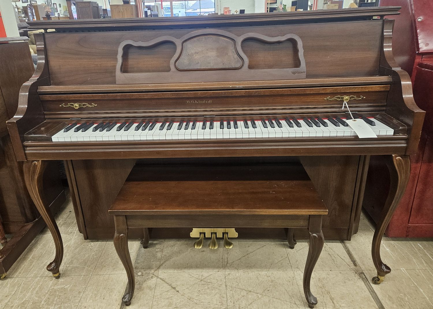 Beautiful Kimball console piano!
