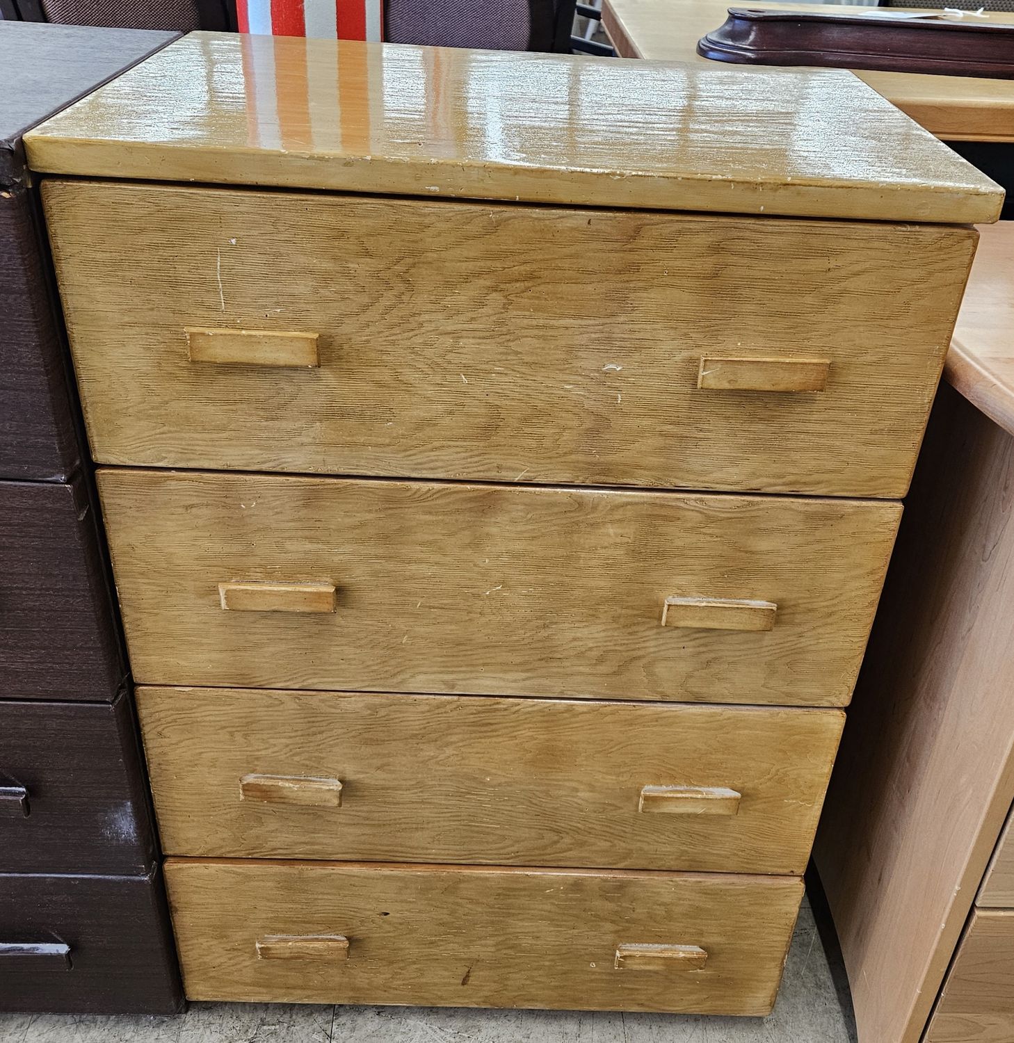 Vintage wooden chest of drawers