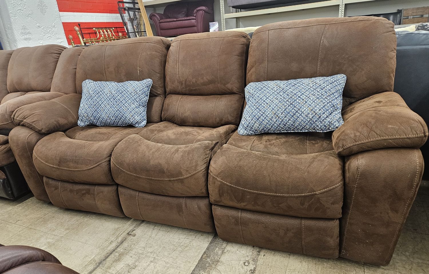 Brown 3-seater reclining sofa