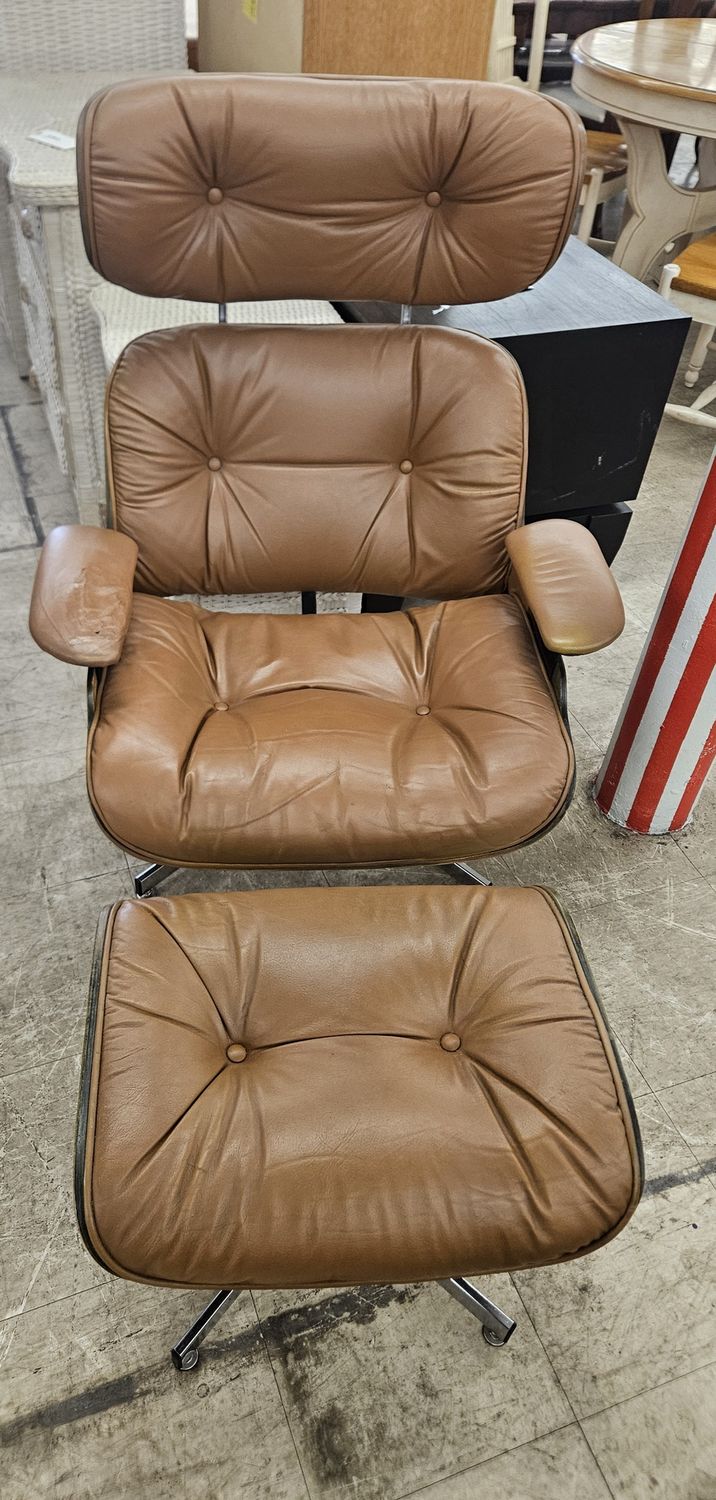 Mid-century modern style lounge chair and ottoman