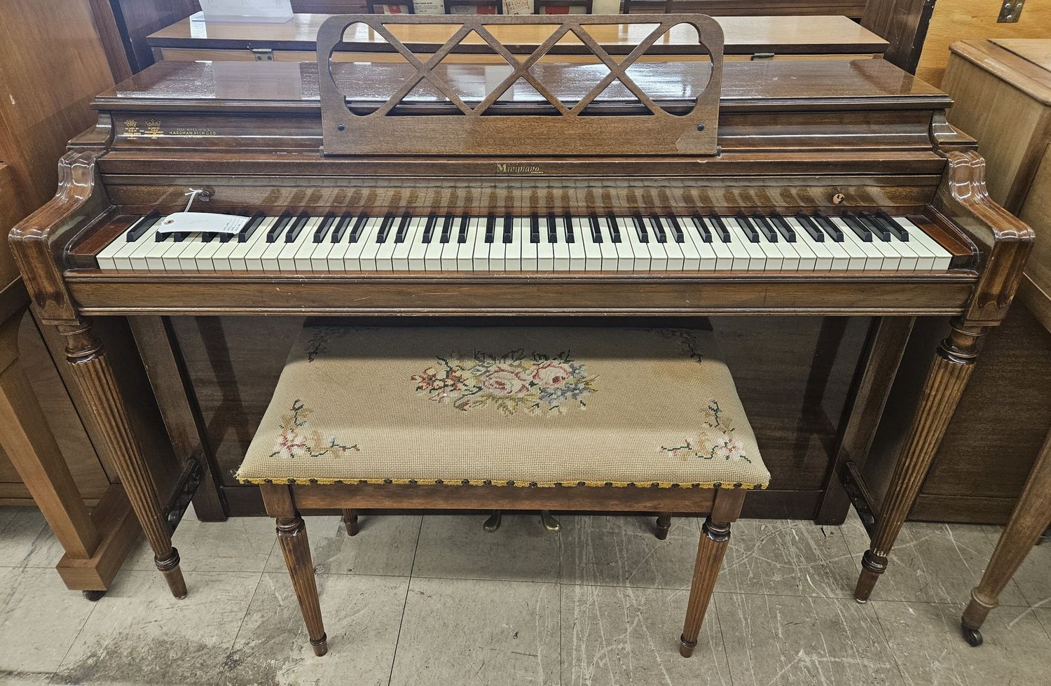 Hardman Spinet Piano