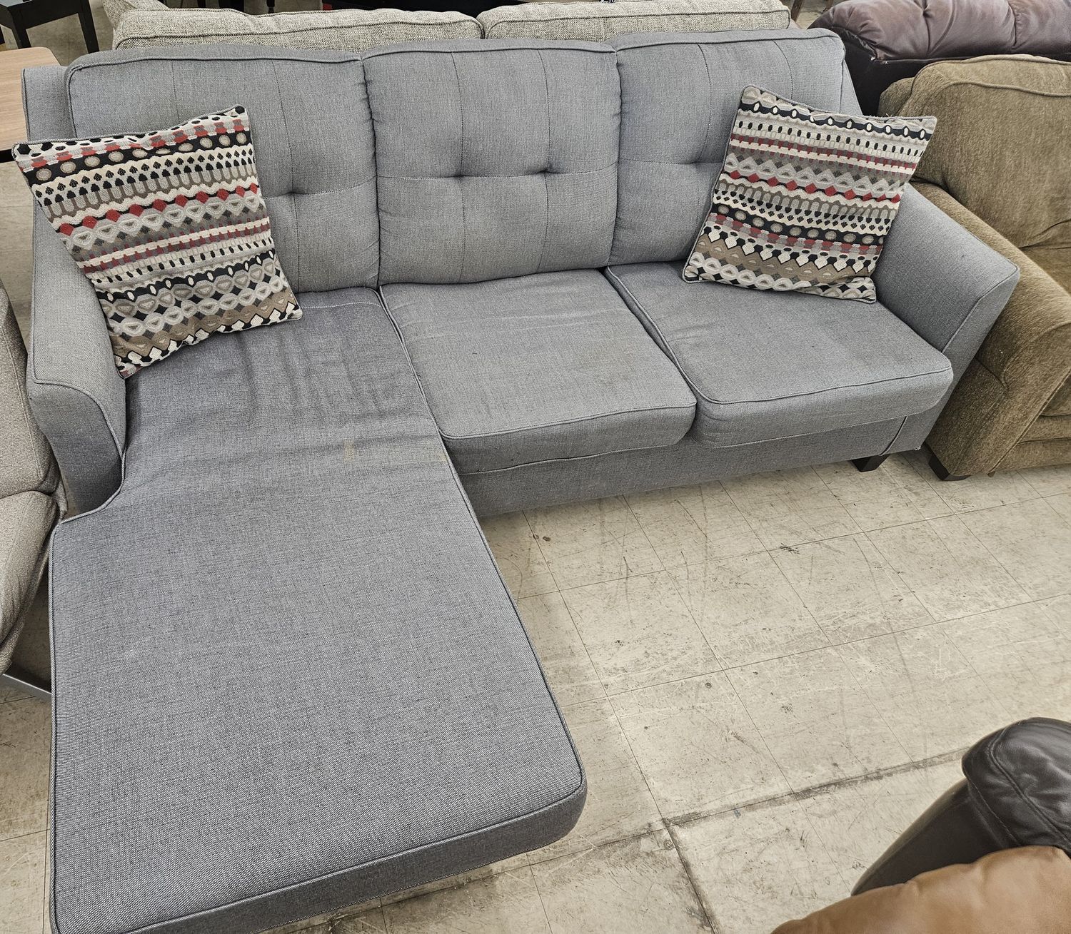 Coulee Point sectional