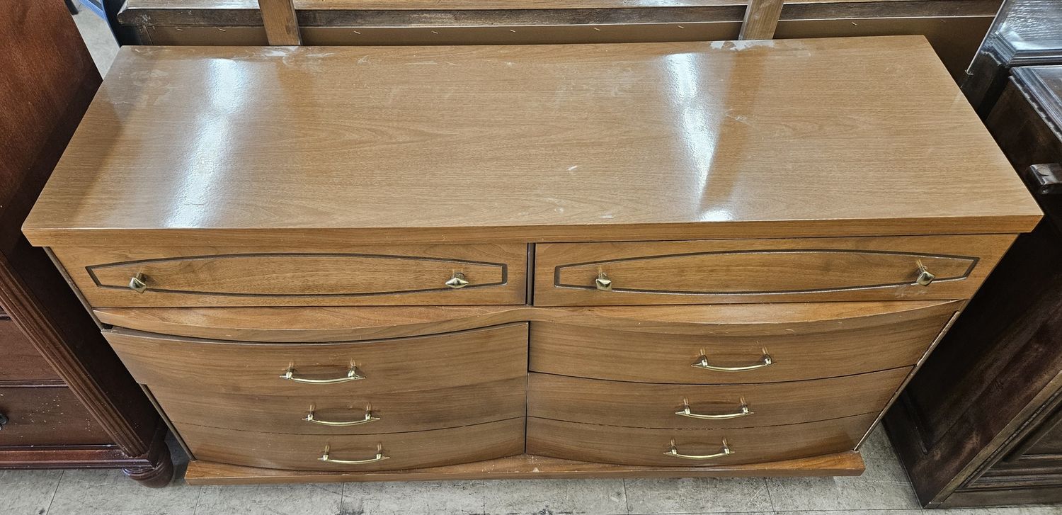 Mid-century Dresser!