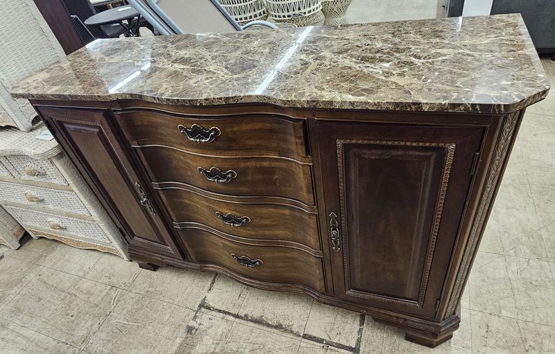 Elegant American Drew buffet server