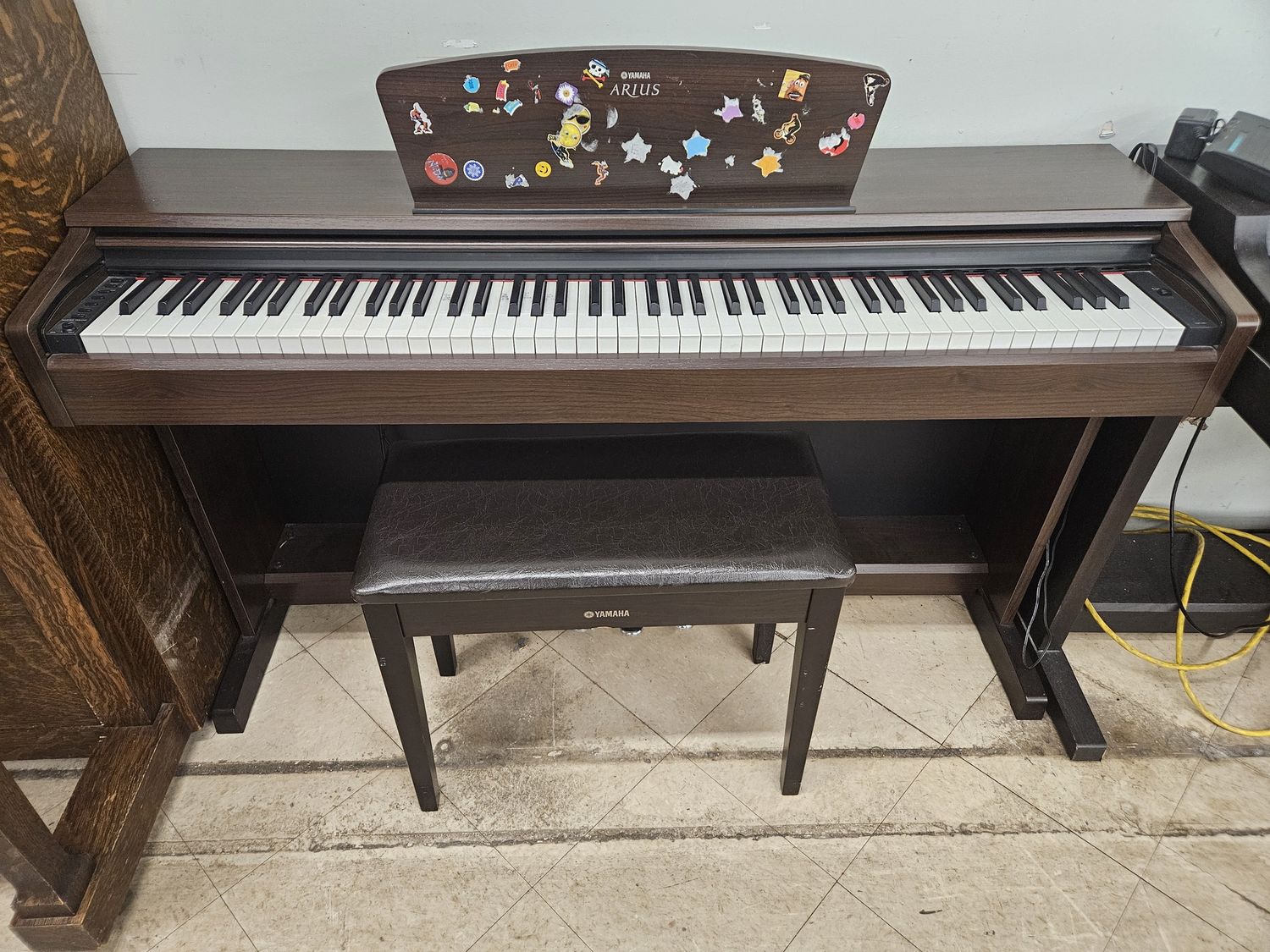 Yamaha Keyboard