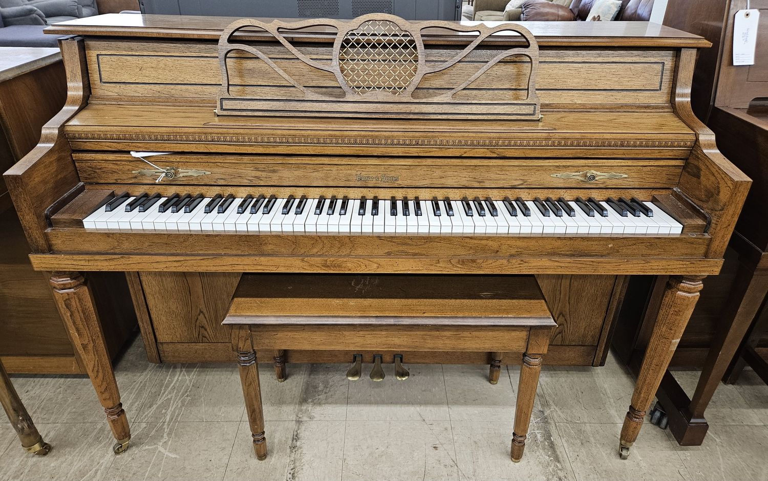 Vose &amp; Sons piano