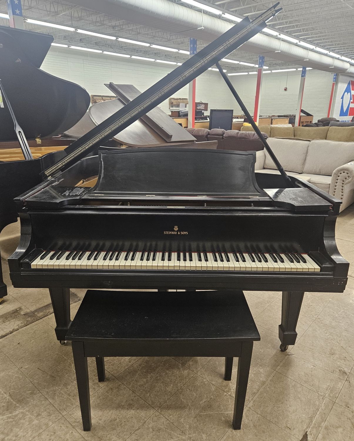 Steinway Baby Grand Piano !