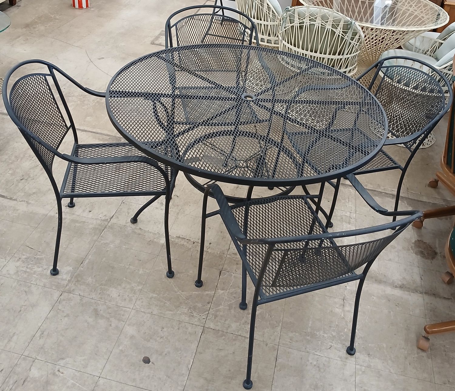 Elegant Outdoor Dining Set