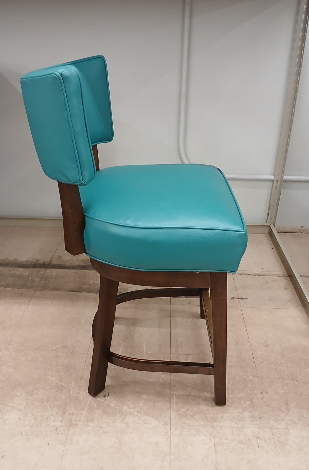 Retro Swivel Bar Stool - Lagoon Blue